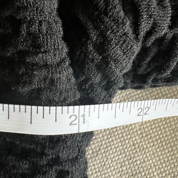 Eileen Fisher Women's Black Textured Jacket, see pics, buttons, business casual - Picture 5 of 8